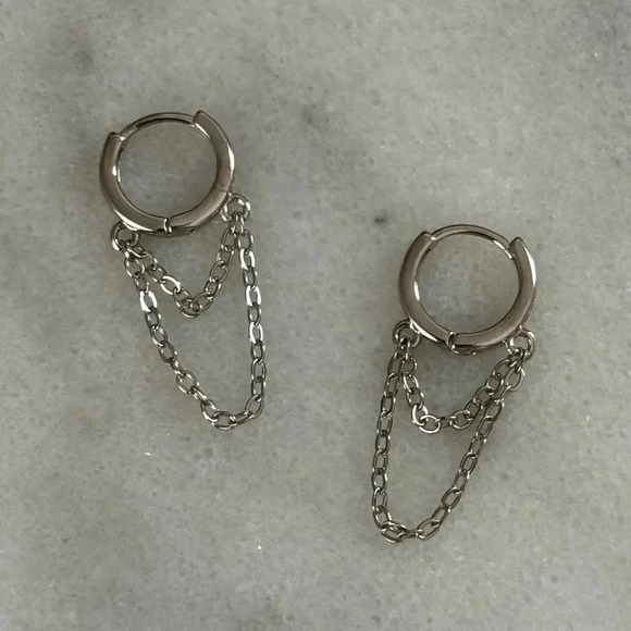 Modest Lu Jewelry - COPY - Sterling Silver Chain Huggie Hoop Earrings Brand New